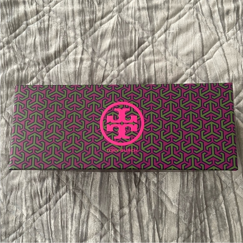 💕 (2) Tory Burch boxes - Picture 10 of 15